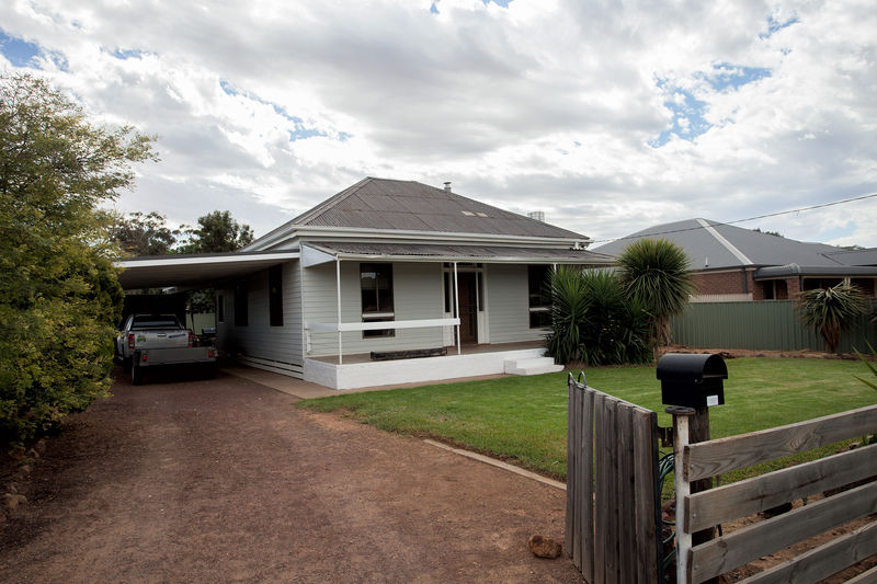 For Sale Family Home on Quarter Acre Rural Property Mixed